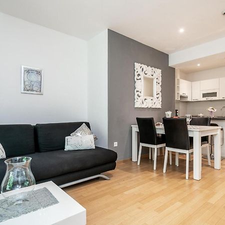 1 Bedroom Amazing Apartment In 杜布罗夫尼克 外观 照片